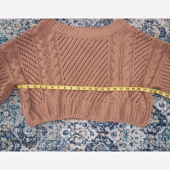 URBAN OUTFITTERS cropped chunky knit sweater S - Picture 7 of 10